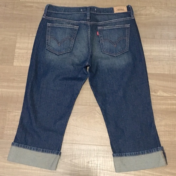 Levi’s denim capris size 10 - Picture 2 of 7